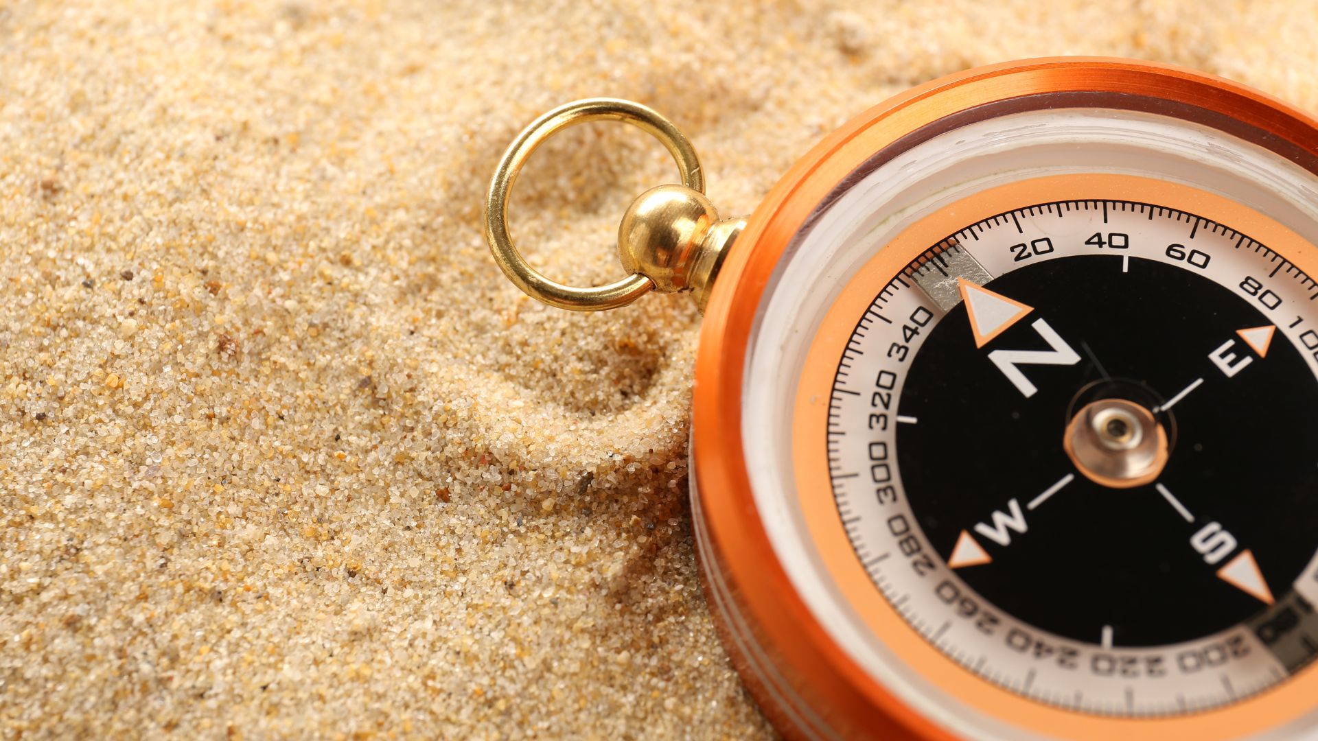 Do Compasses Work Everywhere on Earth?